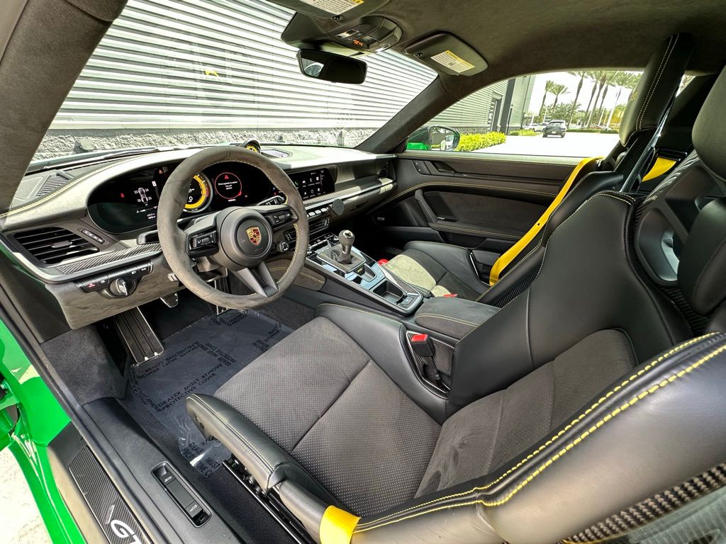2022 Porsche 911 GT3 4