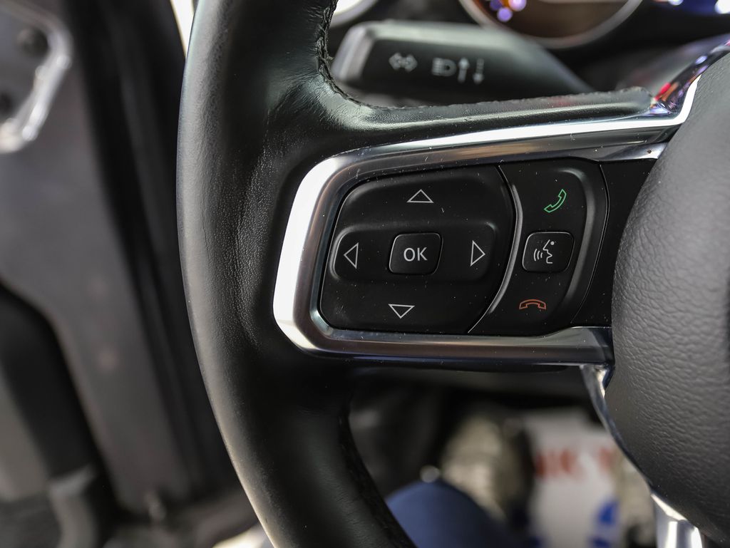 Thumbnail: 2020 Jeep Wrangler - 12