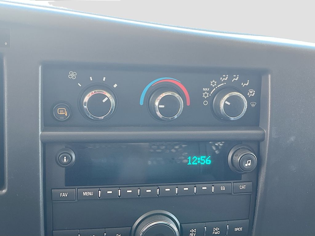 Used 2025 White GMC Work Van image 15