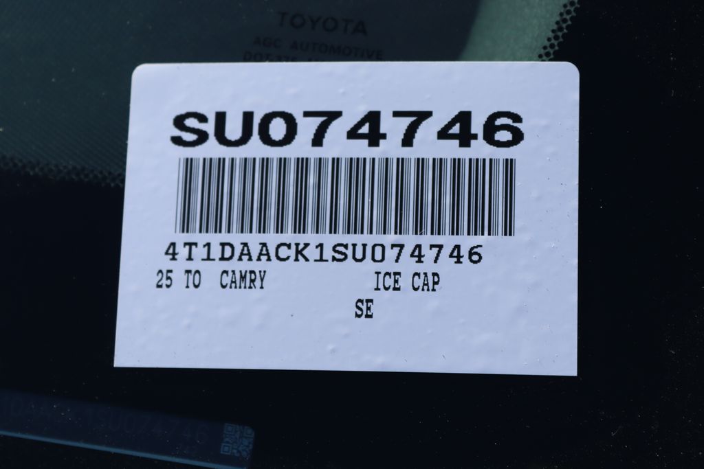 Thumbnail: 2025 Toyota Camry - 6