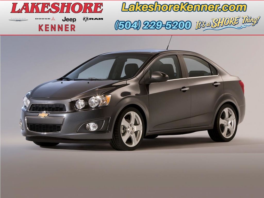 Ashen Gray Metallic 2014 Chevrolet Sonic Sedan Front-Wheel Drive 6-Speed Automatic