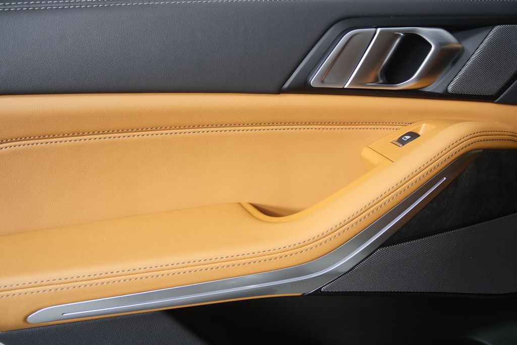 Thumbnail: 2026 BMW X5 - 14