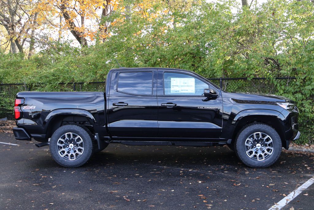 2024 Chevrolet Colorado Z71 9