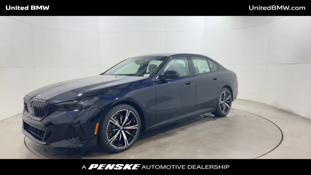 Thumbnail: 2026 BMW 5 Series - 4