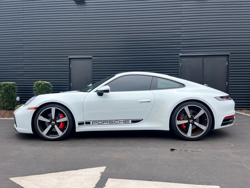 2020 Porsche 911 Carrera S 6