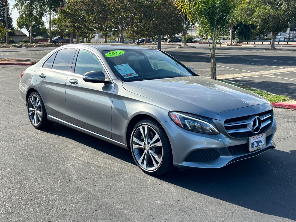 Thumbnail: 2015 Mercedes-Benz C-Class - 3