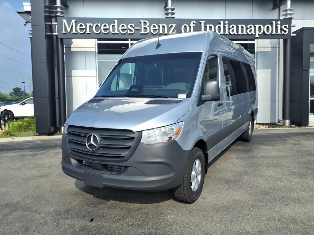 2026 Mercedes-Benz Sprinter 2500 Passenger 170 WB
