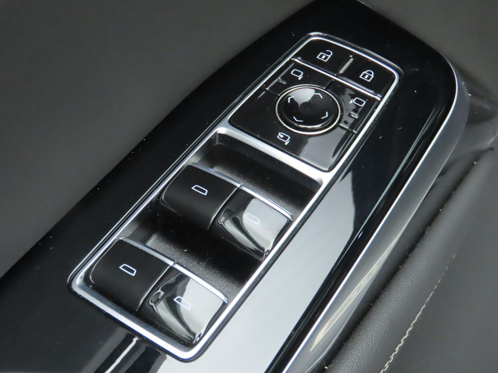 Thumbnail: 2025 Cadillac Escalade - 25