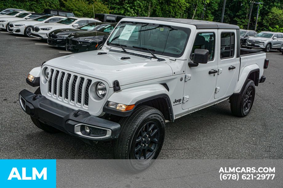 Used 2023 White Jeep Overland image 14