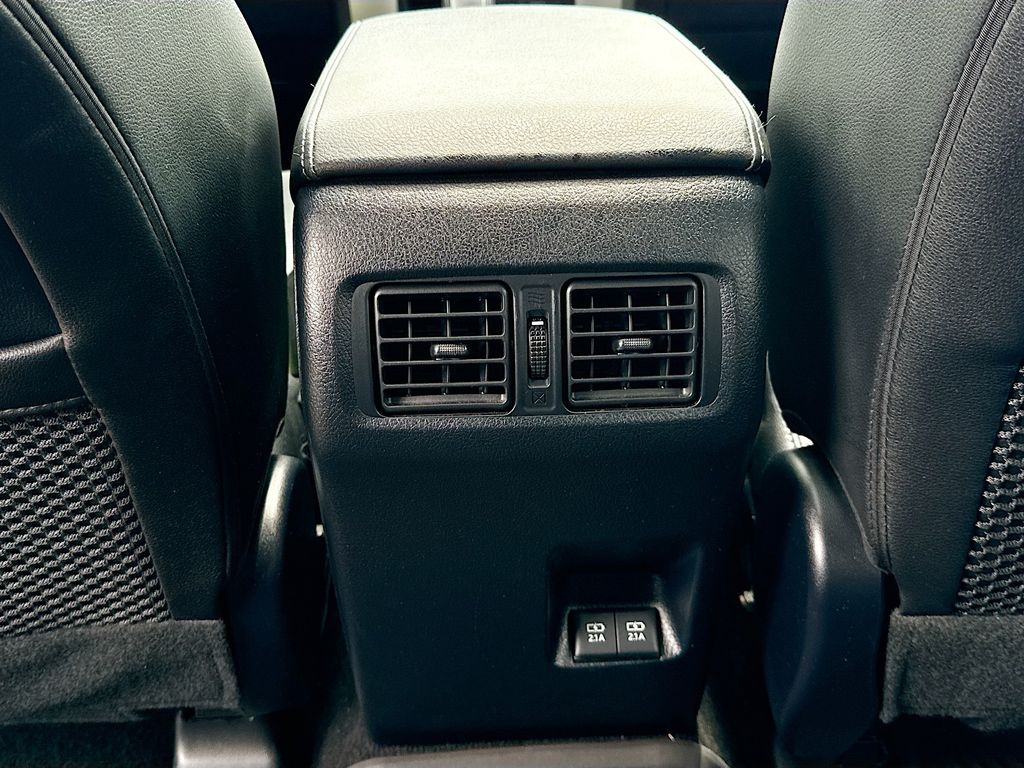 2022 Toyota 4Runner SR5 26