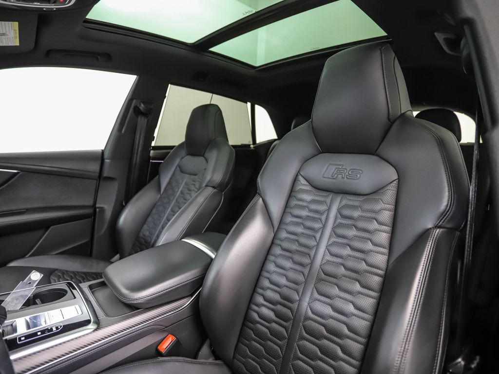 2023 Audi RS Q8 4.0T 12