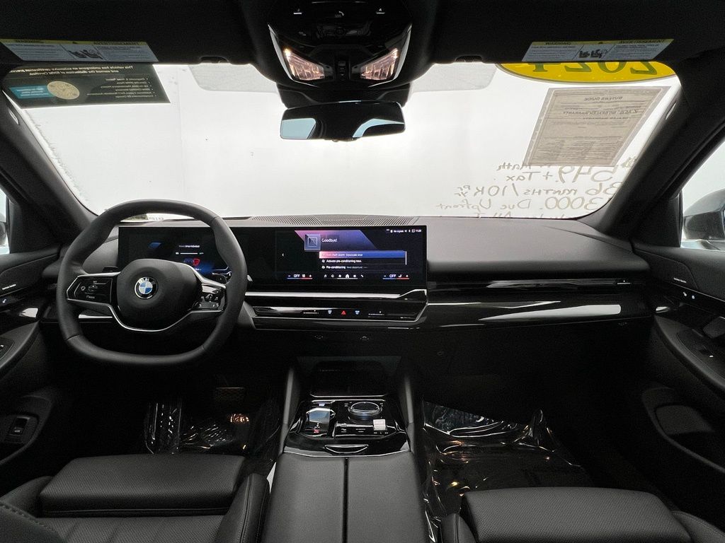 2024 BMW 5 Series 530i 11