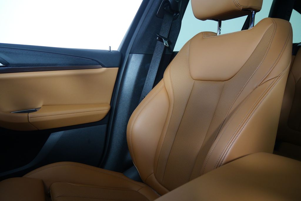 Thumbnail: 2022 BMW X3 - 26
