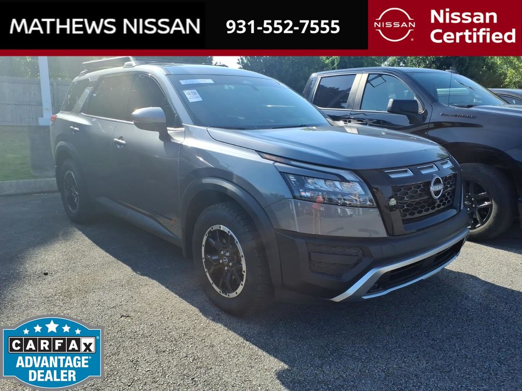 Gray (Gun Metallic) 2025 Nissan Pathfinder SUV / Crossover All-Wheel Drive 9-Speed Automatic