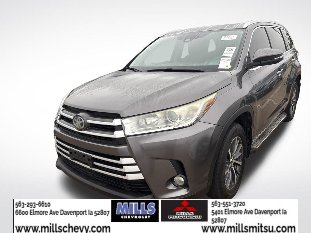  2018 Toyota Highlander XLE   