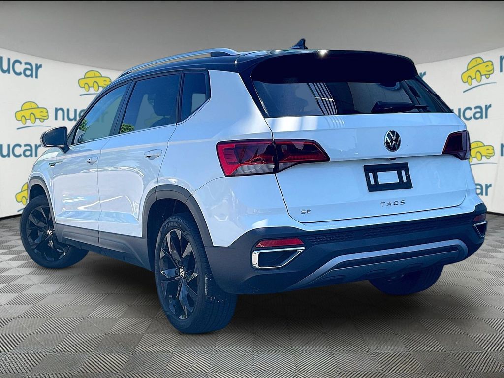 2023 Volkswagen Taos — photo 4