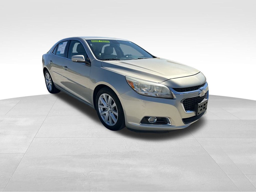 2014 Champagne Silver Metallic Chevrolet Malibu LT FWD Sedan