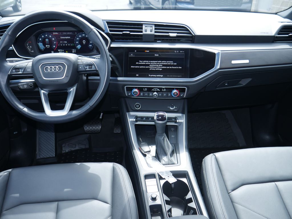 Thumbnail: 2023 Audi Q3 - 30