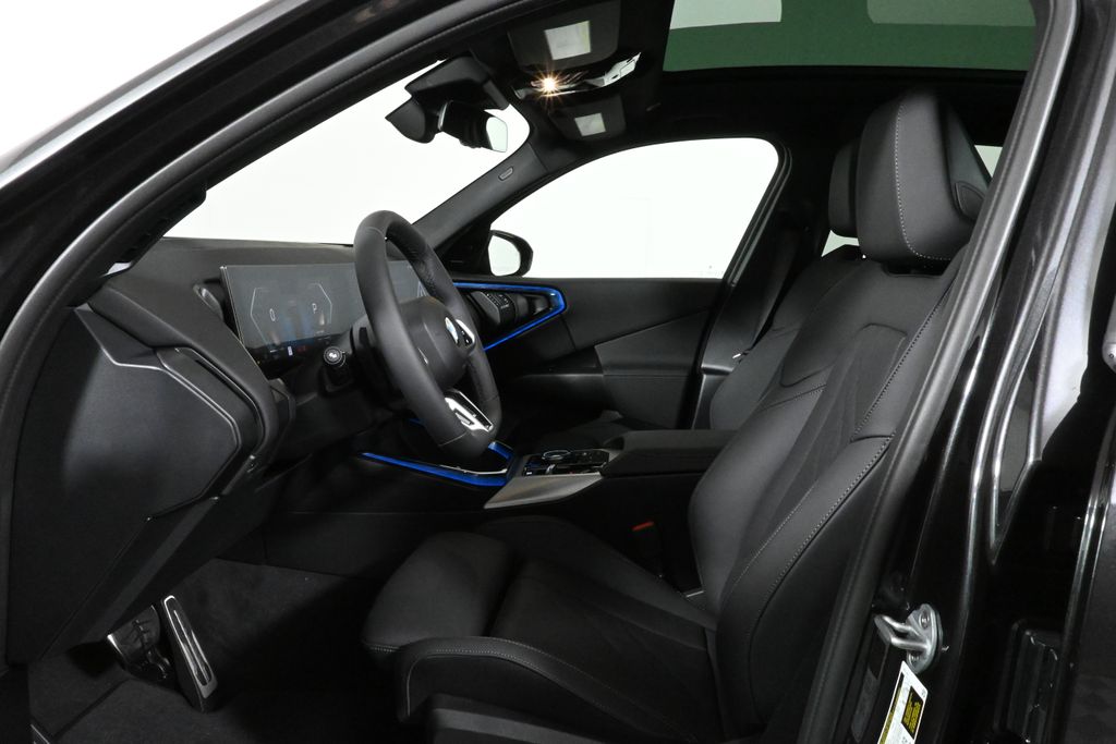 Thumbnail: 2025 BMW X3 - 3