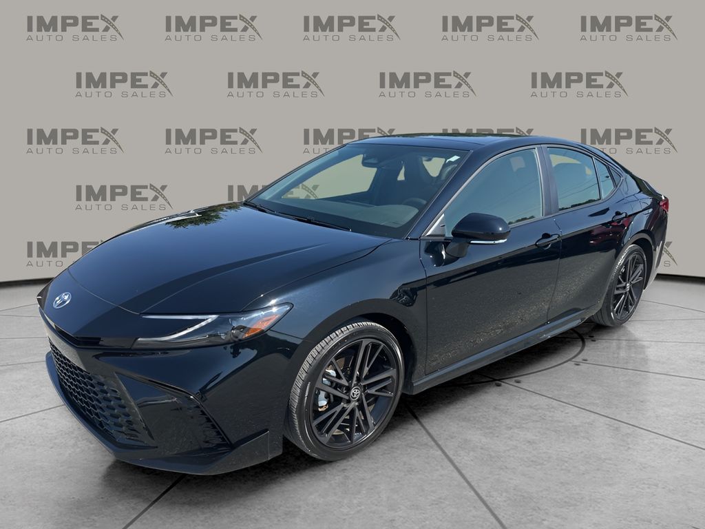 2025 Toyota Camry XSE's photo