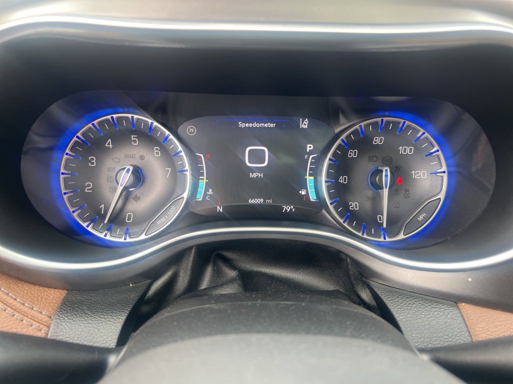 2018 Chrysler Pacifica Limited photo