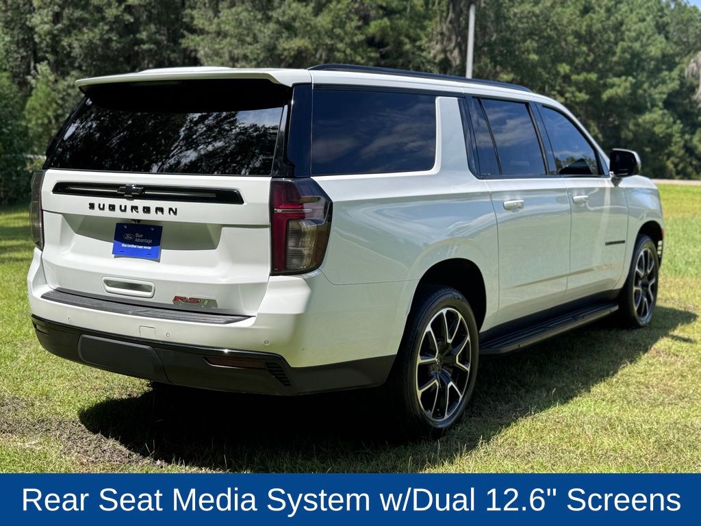 2023 Chevrolet Suburban RST