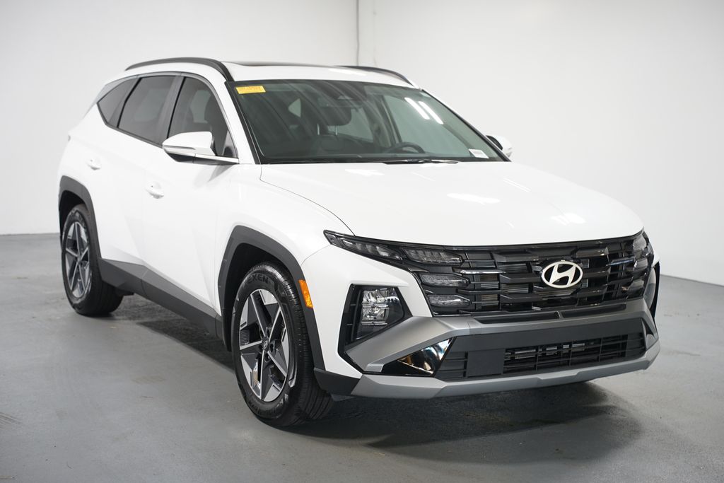 Thumbnail: 2025 Hyundai Tucson - 3