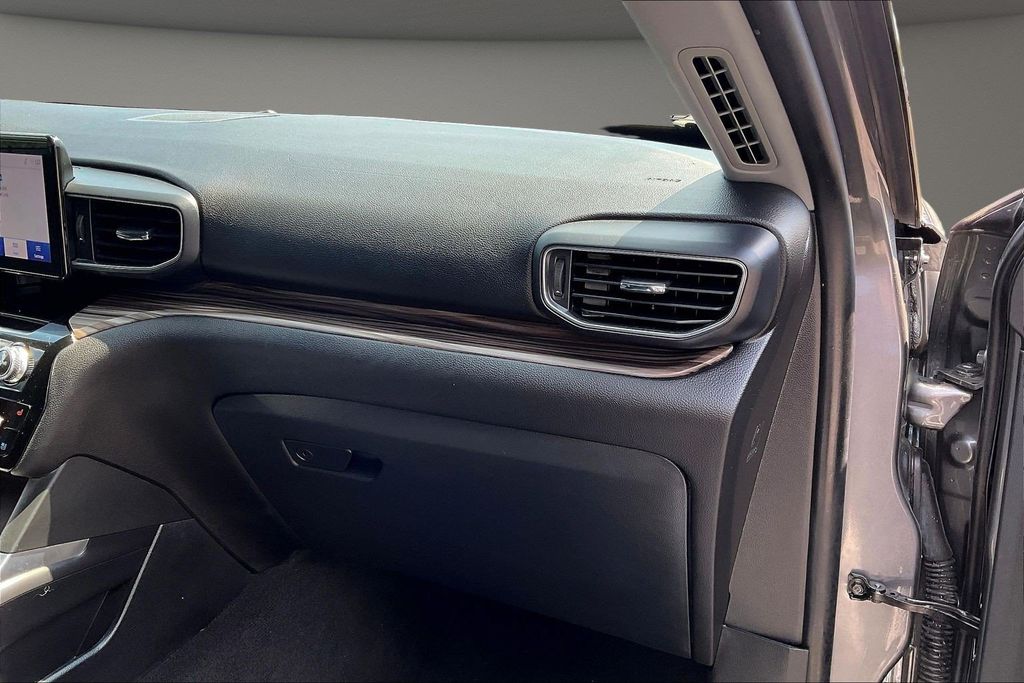 Used 2022 Ford Explorer SUV