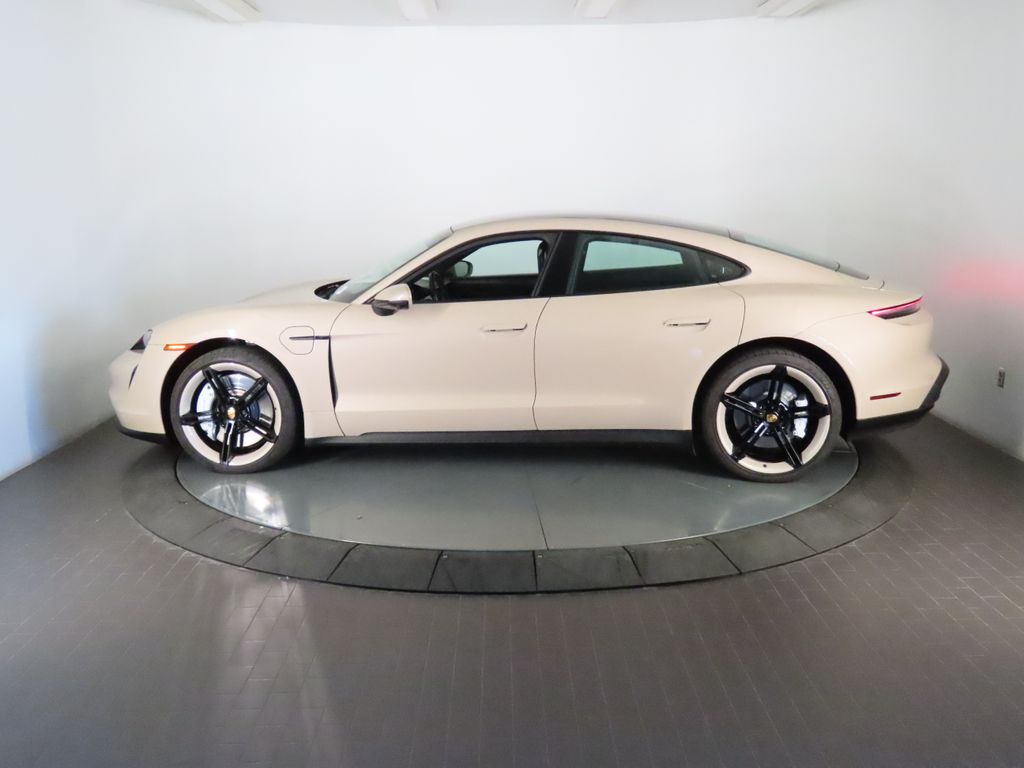 Thumbnail: 2024 Porsche Taycan - 2