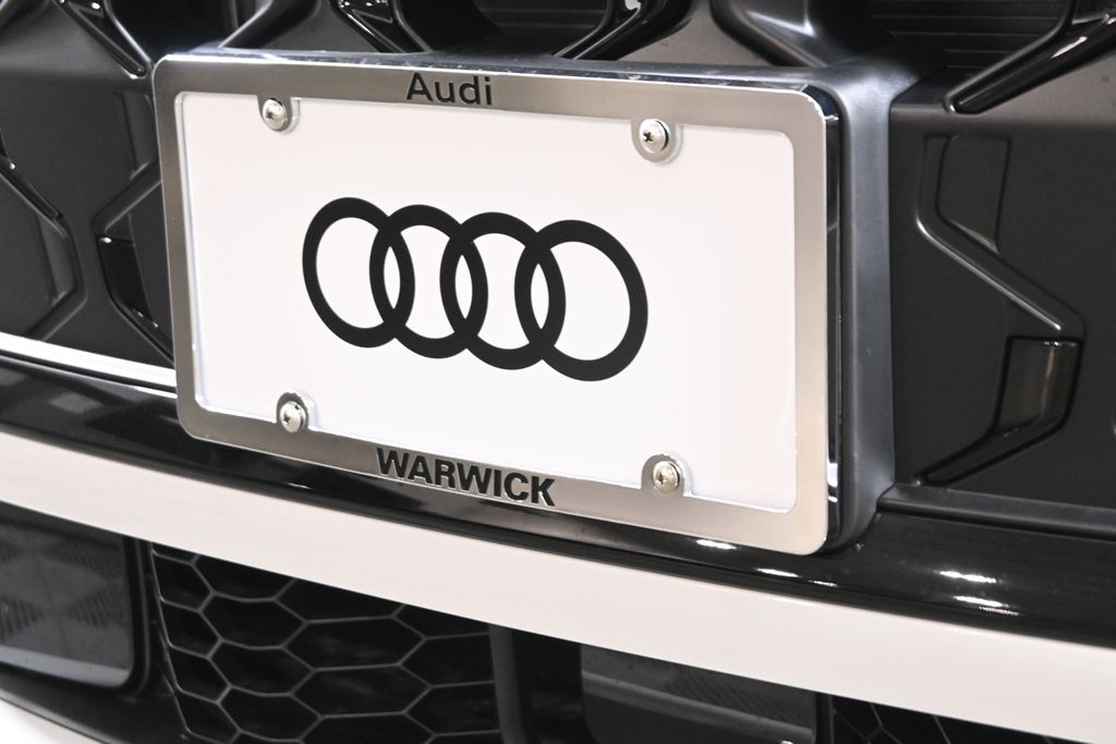 Thumbnail: 2026 Audi Q5 - 22