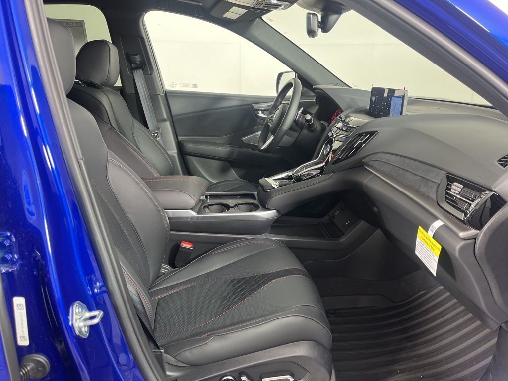 Thumbnail: 2025 Acura RDX - 7