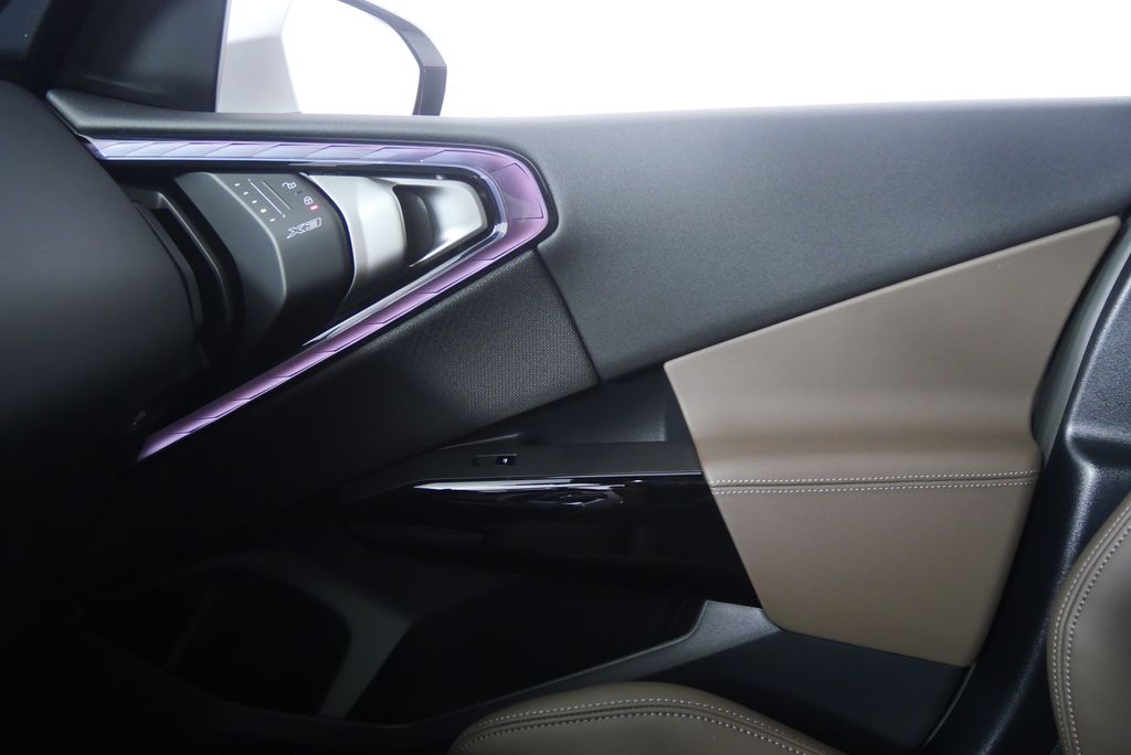 Thumbnail: 2026 BMW X3 - 23