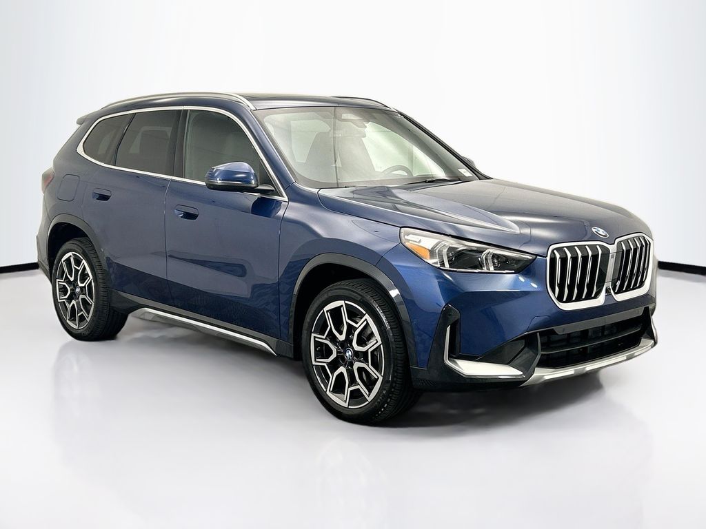 Thumbnail: 2025 BMW X1 - 3