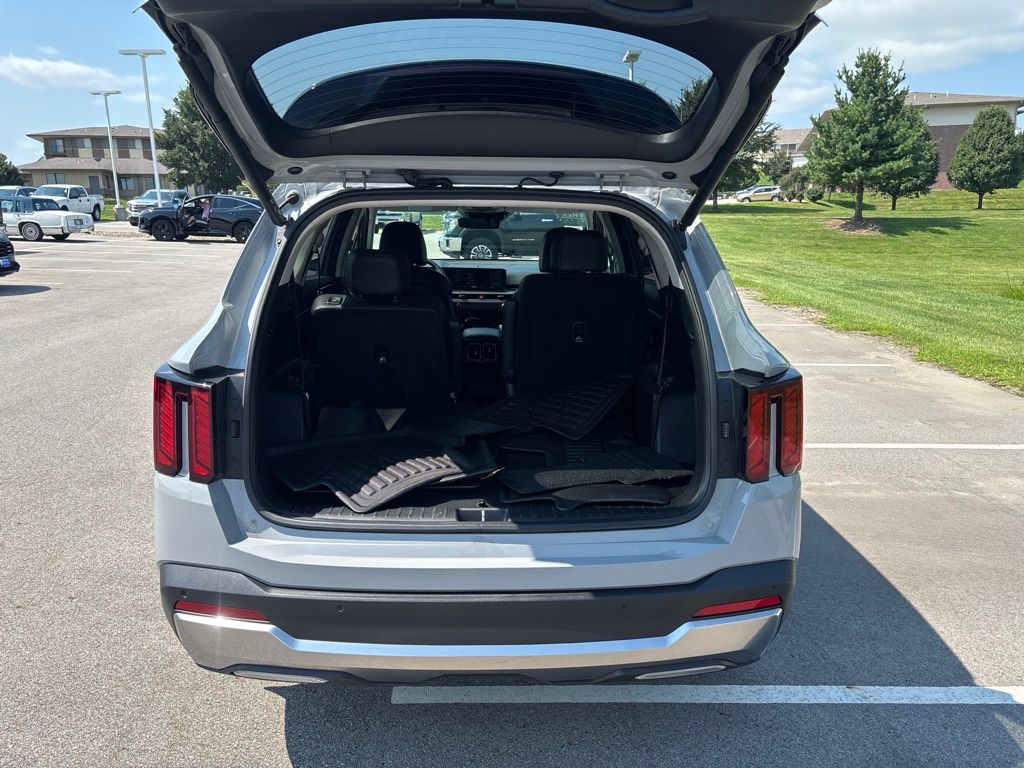 Used 2024 Kia Sorento SUV
