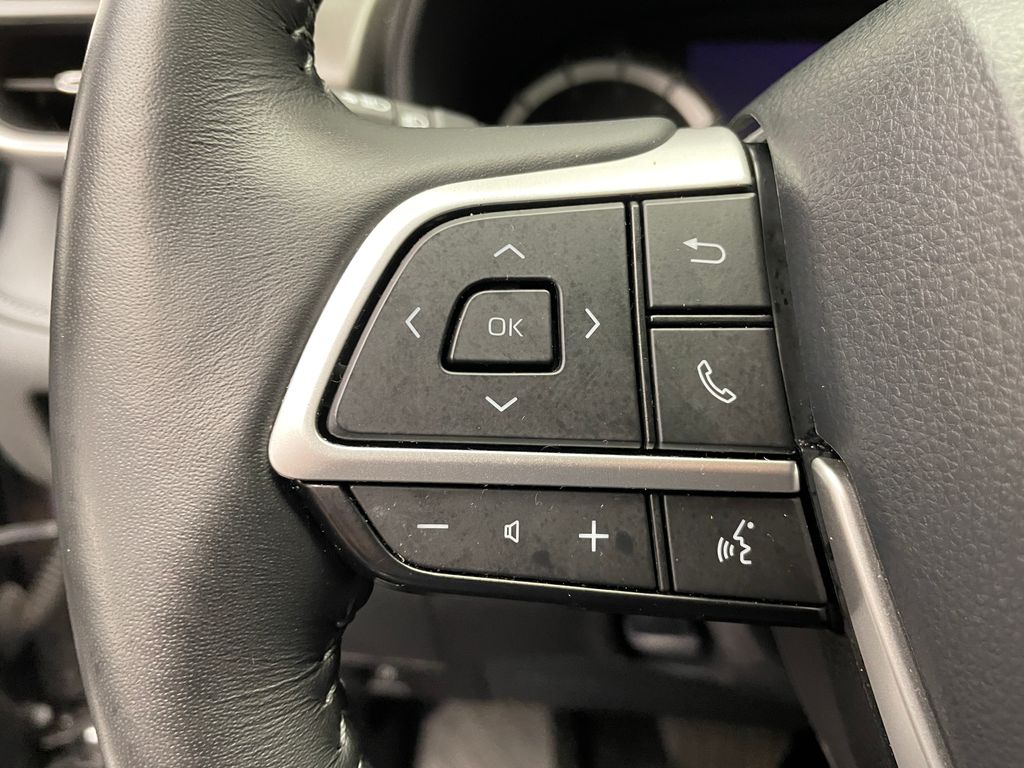 2023 Toyota Highlander XSE 22