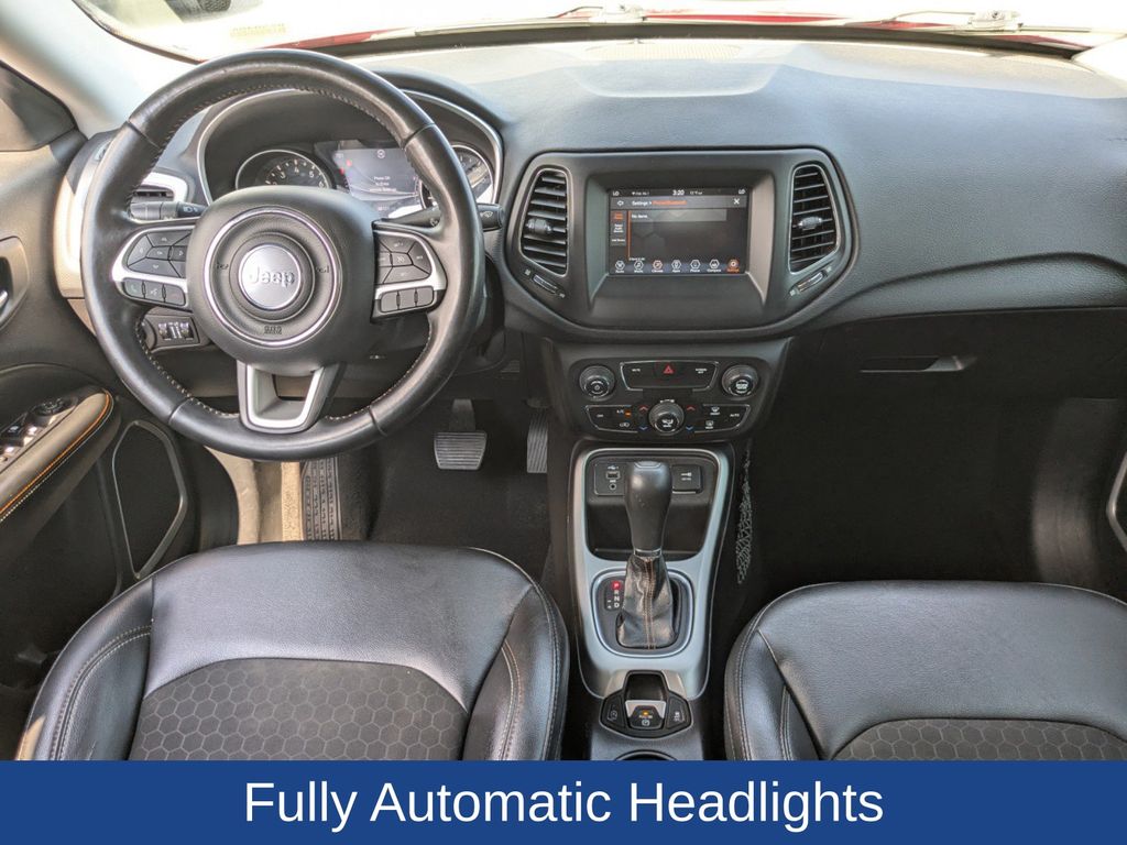 2020 Jeep Compass Latitude FWD