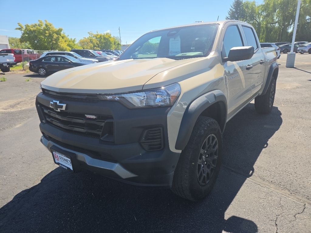  2024 Chevrolet Colorado Trail Boss Crew Cab 4WD   