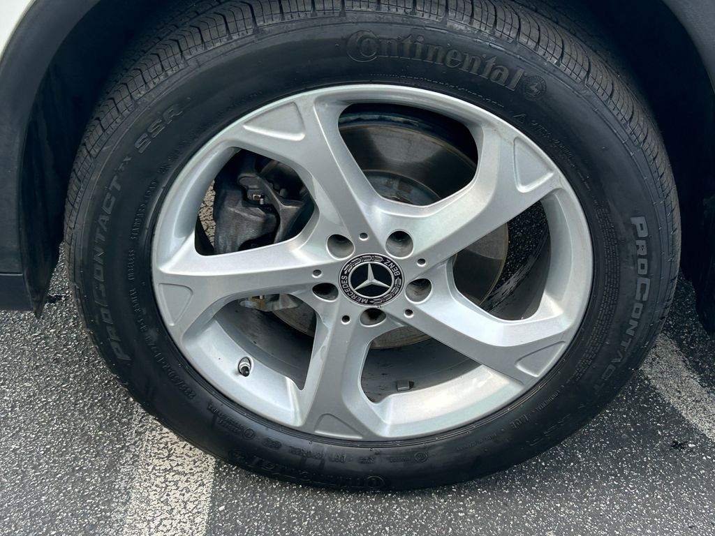 Thumbnail: 2020 Mercedes-Benz GLA - 9