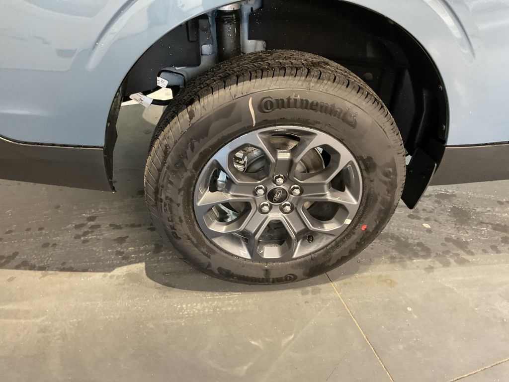 New 2026 Gray Ford XLT image 19