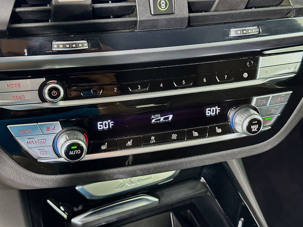 Thumbnail: 2020 BMW X3 - 16