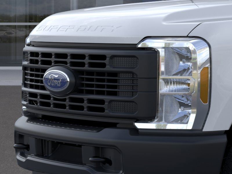 New 2026 Oxford White Ford F-250® XL image 17