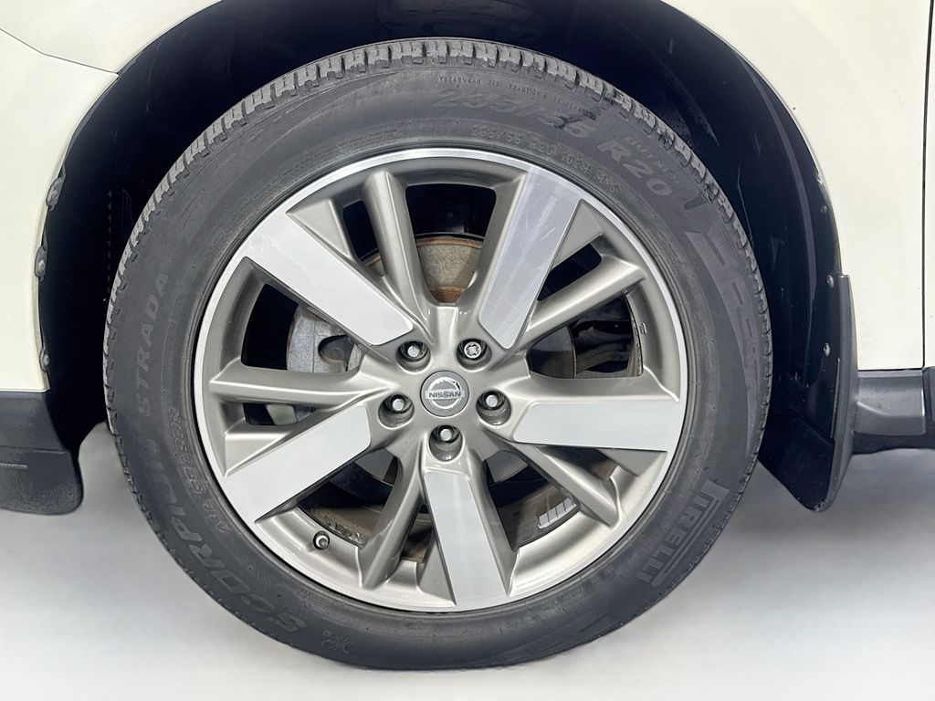 Used Car 2015 Nissan Pathfinder  Platinum For Sale Under $12,000 In Austin, Texas