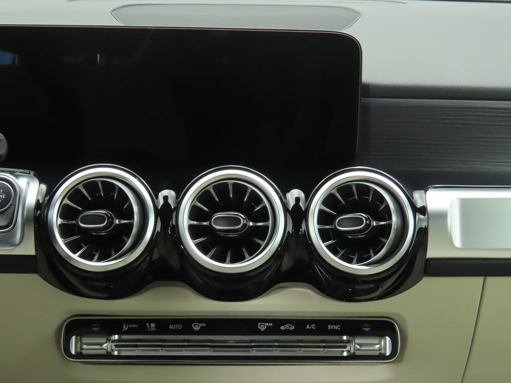 Thumbnail: 2026 Mercedes-Benz GLB - 15