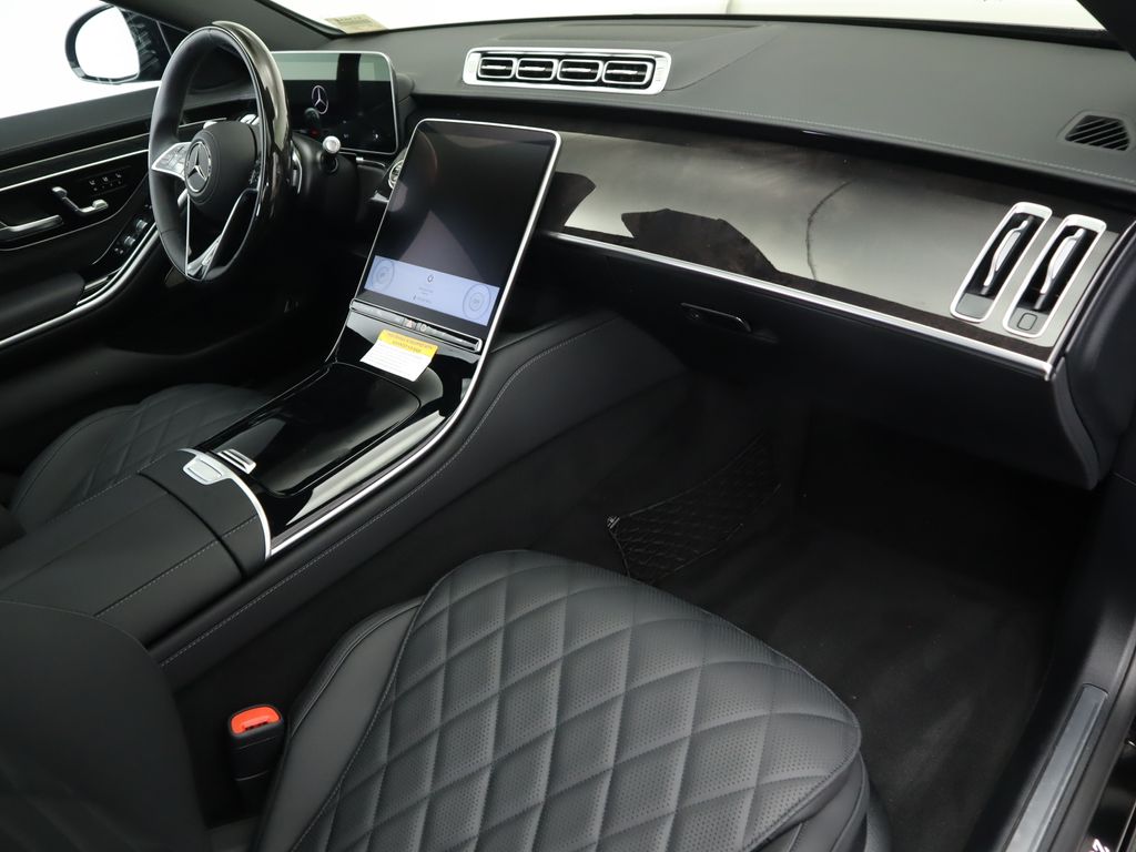 2025 Mercedes-Benz S-Class S 580 19