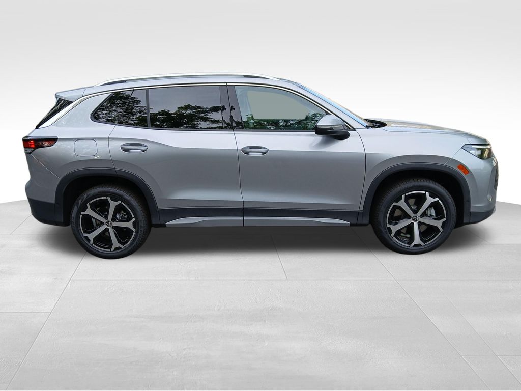 New 2026 Silver Volkswagen 2.0T SE image 6
