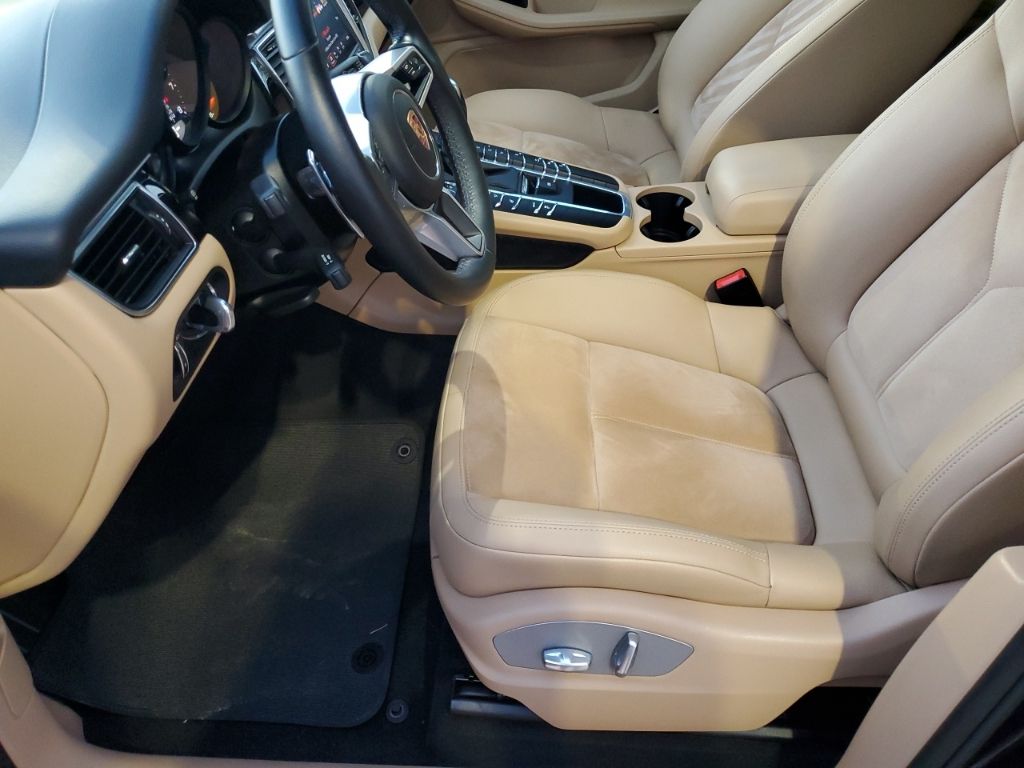 Used Car 2018 Porsche Macan  For Sale Under $25,000 In Austin, Texas