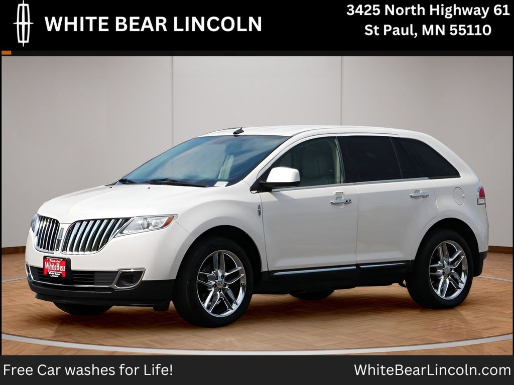 White Platinum Clearcoat Metallic 2011 Lincoln MKX SUV / Crossover All-Wheel Drive 6-Speed Automatic