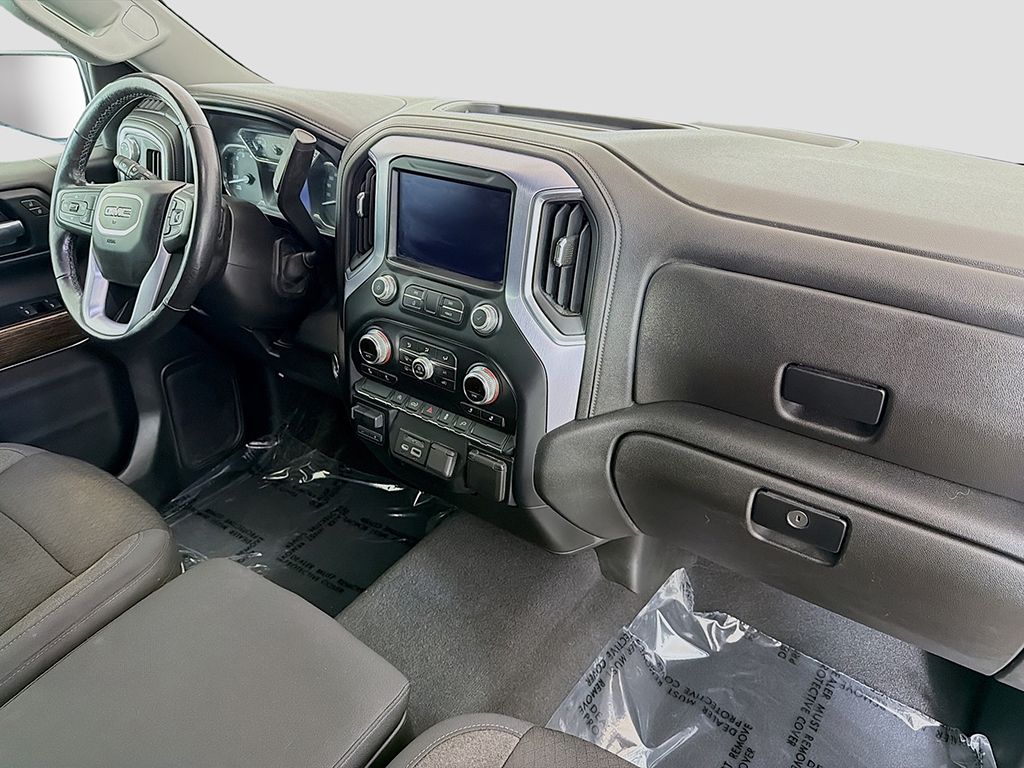 Used 2019 Silver GMC SLE image 18