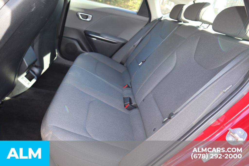 Used 2025 Red Kia LXS image 17
