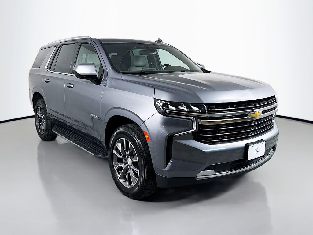Thumbnail: 2021 Chevrolet Tahoe - 3